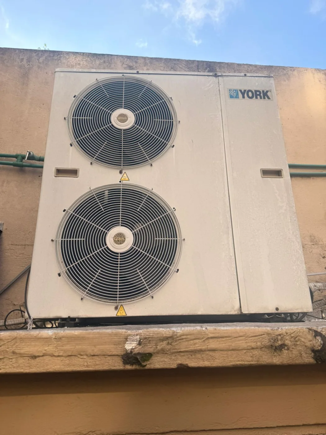 Climatización · unidad exterior YORK